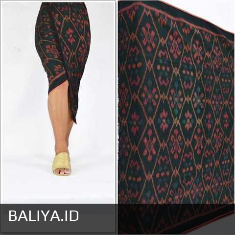 Tenun Ikat Saraswati