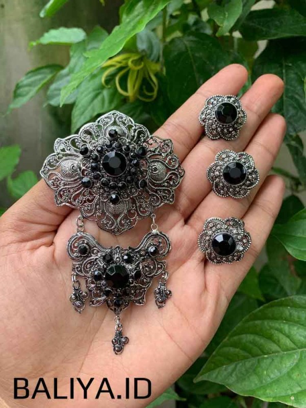 Bros Kebaya Alpaka Bali Terbaru