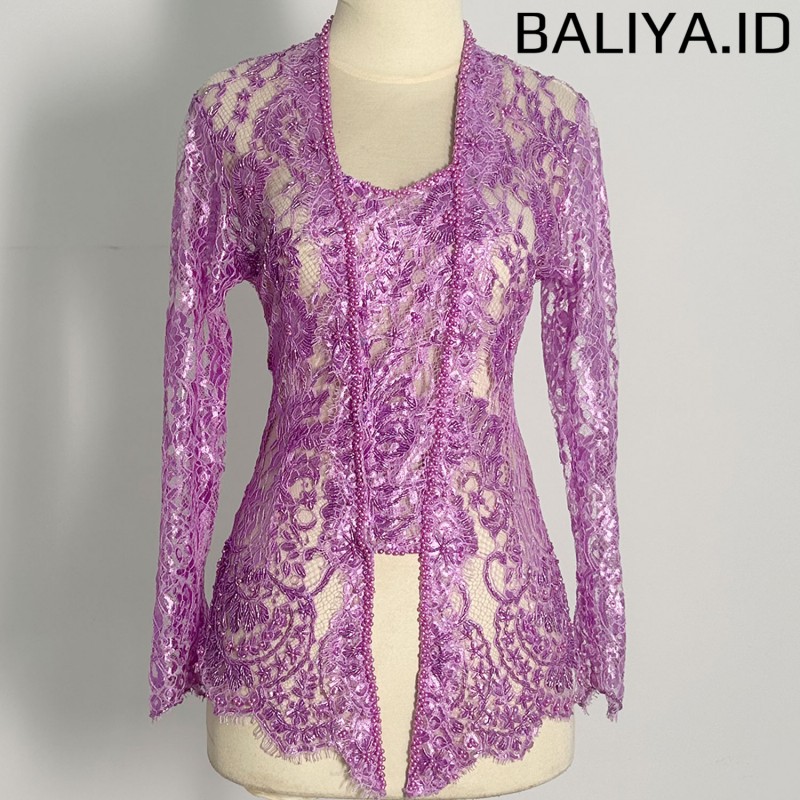 Kebaya Brokat Full Payet Untuk Acara Formal